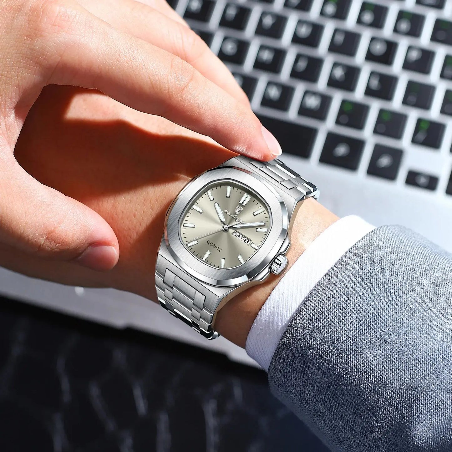 Square Full Calendar Watch – Date & Week Display with Hidden Clasp Bracelet