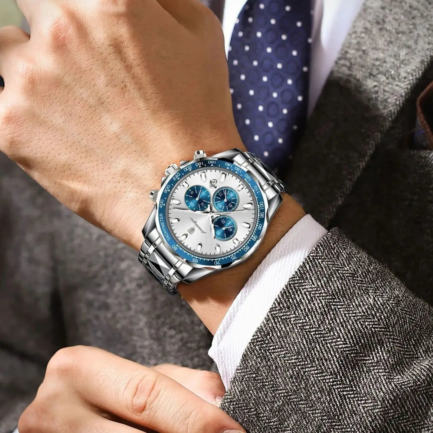 Chronograph Date Watch – Luminous Dial with Hidden Clasp Bracelet