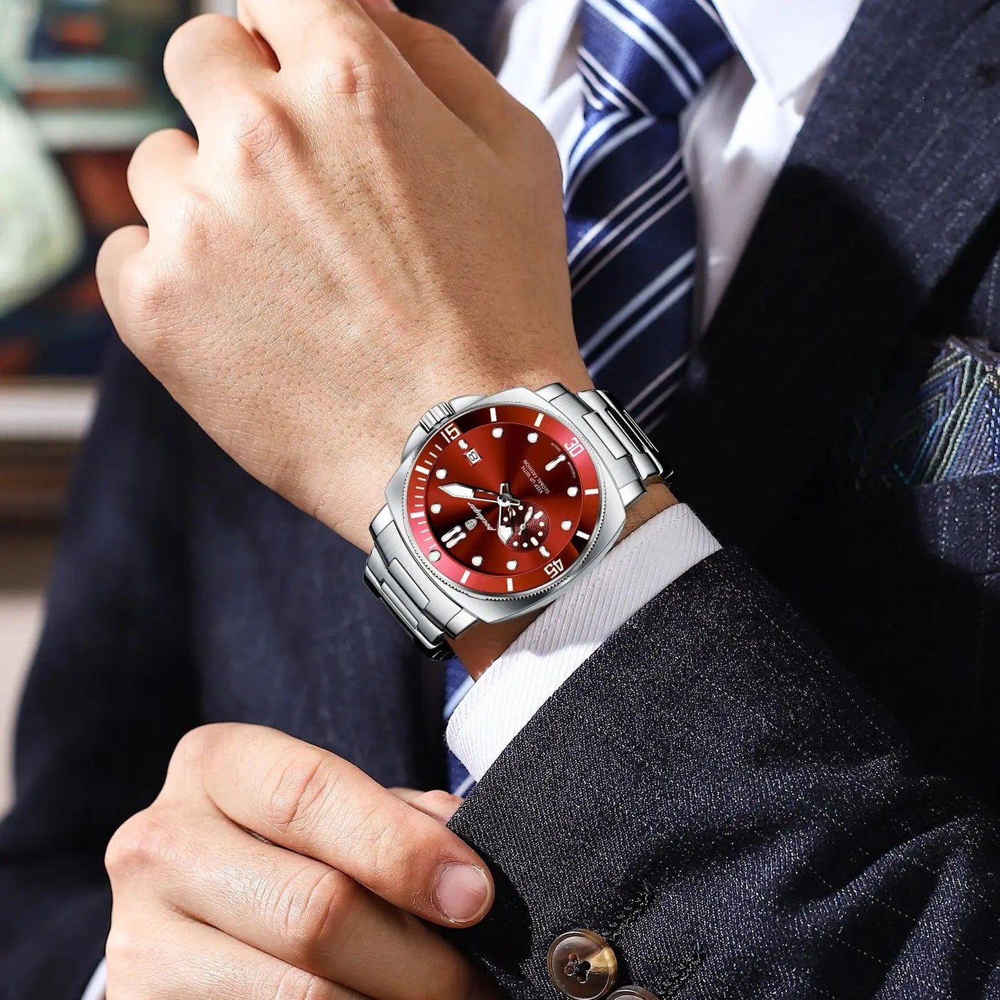 Business Date Watch – Luminous Numberless Dial with Hidden Clasp Bracelet